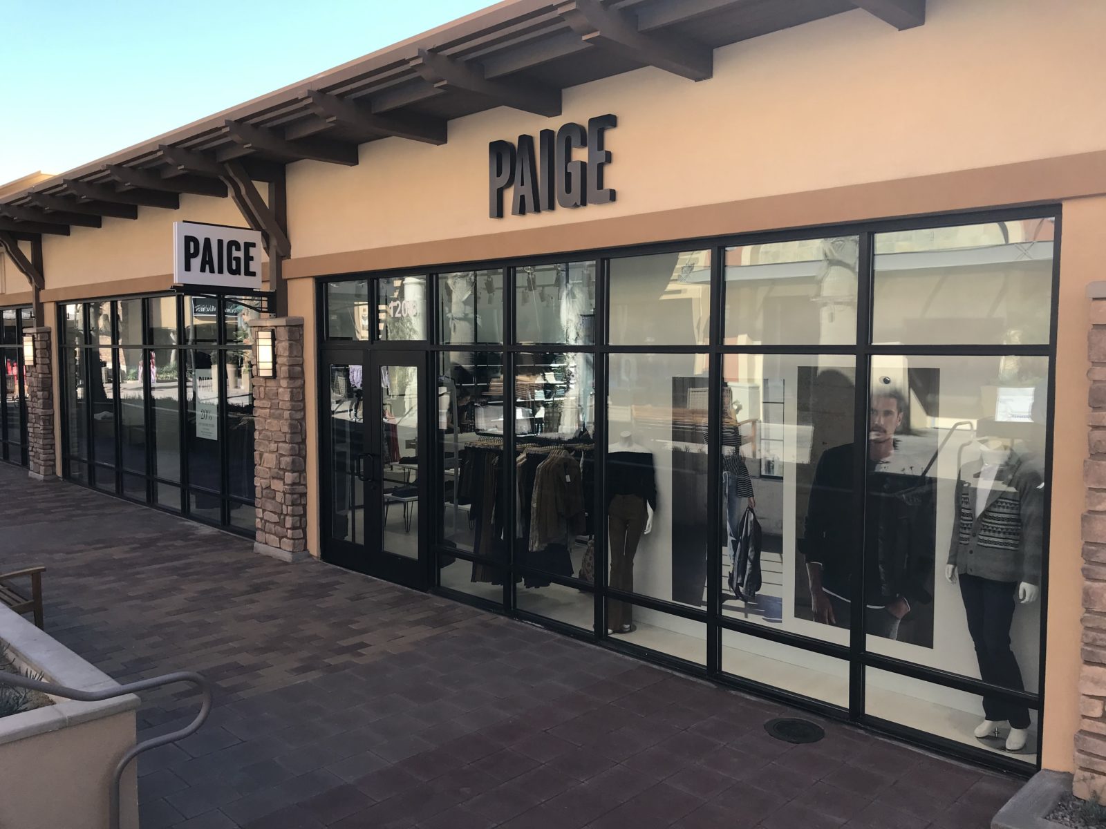 PAIGE Desert Hills Premium Outlets